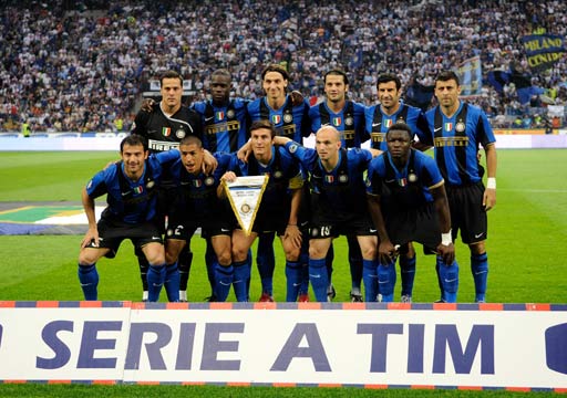 申花连续两个赛季在亚冠输给柔佛，共丢6球、仅打进1球（申花亚冠对阵柔佛连续两季落败：合计丢6球仅入1球）