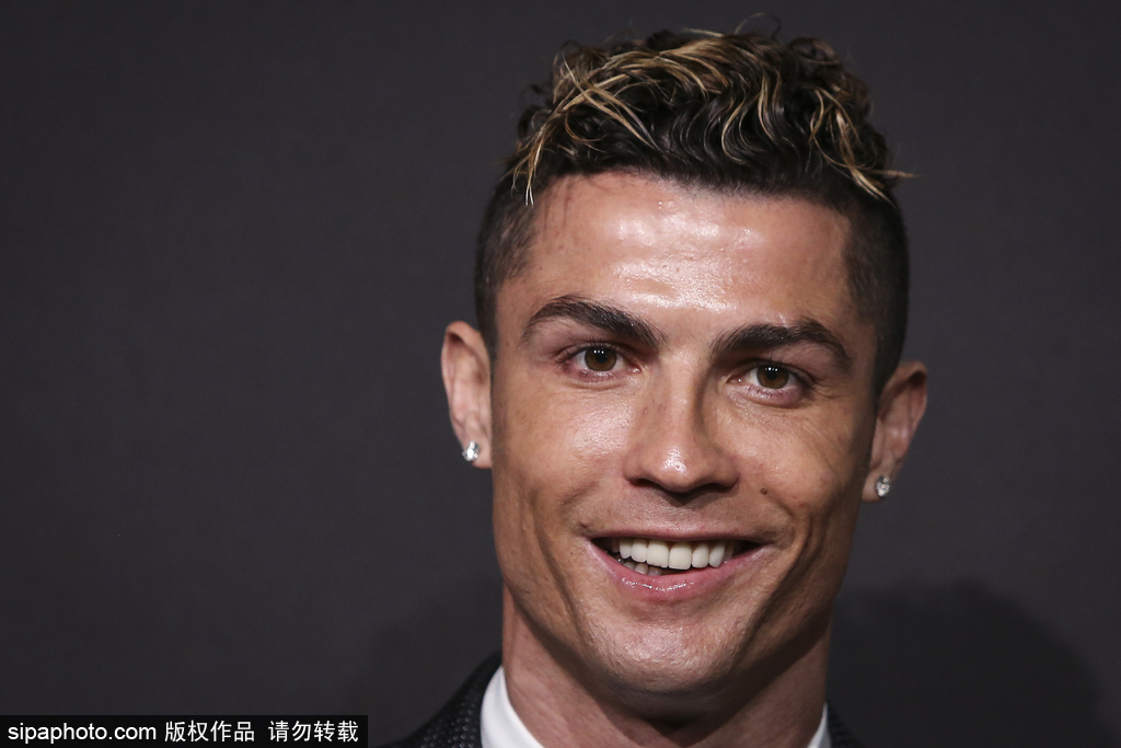 莫雷托：国米明夏肯定会买新中卫，目前正密切关注奥多涅斯（莫雷托：国米明夏铁定引进中卫，奥多涅斯为重点关注目标）