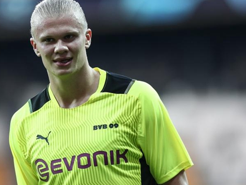 六台记者：若皇马周末不能取胜，阿隆索将会被解雇（六台记者称：皇马若周末未能取胜，阿隆索将下课）