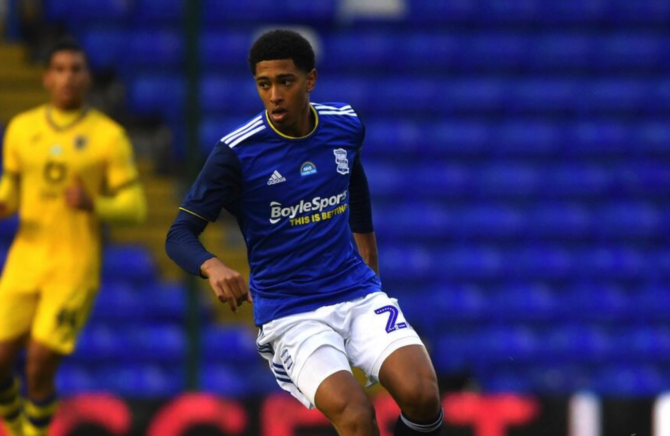 自23年2月梅西绝杀以来，巴黎首次在法甲依靠补时进球取胜（自2023年2月梅西读秒绝杀以来，巴黎首次在法甲补时制胜）