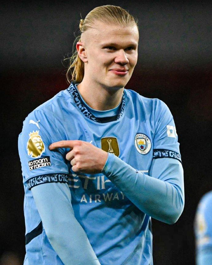 攻击方式似曾相识，皇社球迷骂屡次出格的苏契奇有唐氏综合征（攻击方式再现，皇社球迷对屡次出格的苏契奇发表歧视言论）