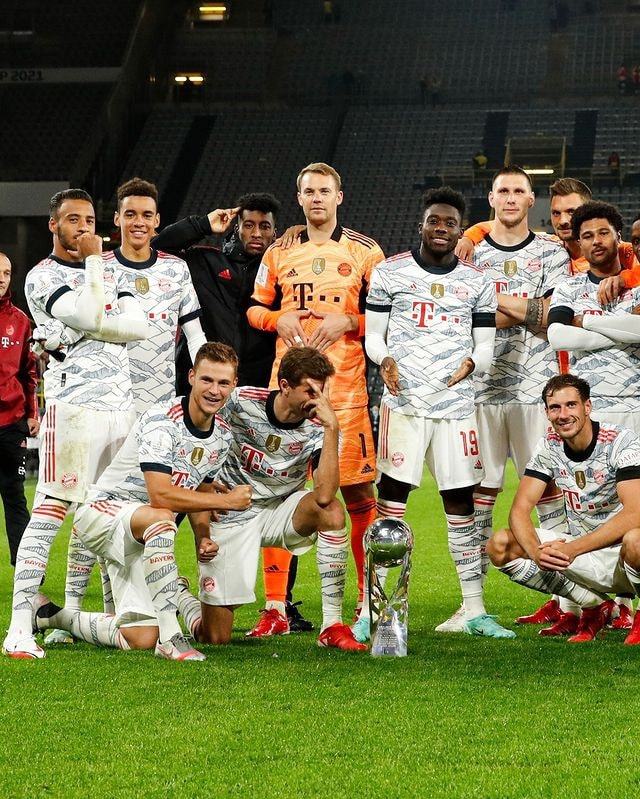 西甲11月最佳U23球员候选：贝林厄姆、费尔明领衔（贝林厄姆、费尔明领衔，西甲11月U23最佳球员候选出炉）