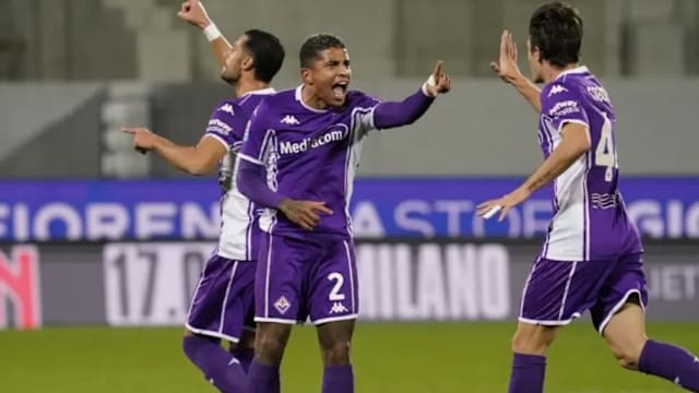 比利时主帅：多库应该努力克制冲动情绪，末轮会战胜对手晋级（比利时主帅：多库需抑制冲动，末轮力克对手晋级）